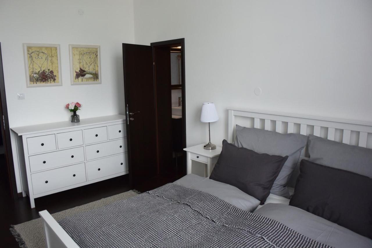 Apartman Dc2 Apartment Decin Exterior foto